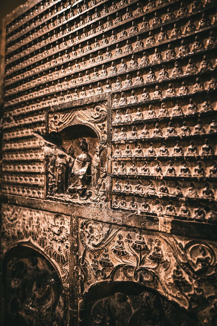 brown carved wall decor, building, architecture, brick, rug, temple HD wallpaper
