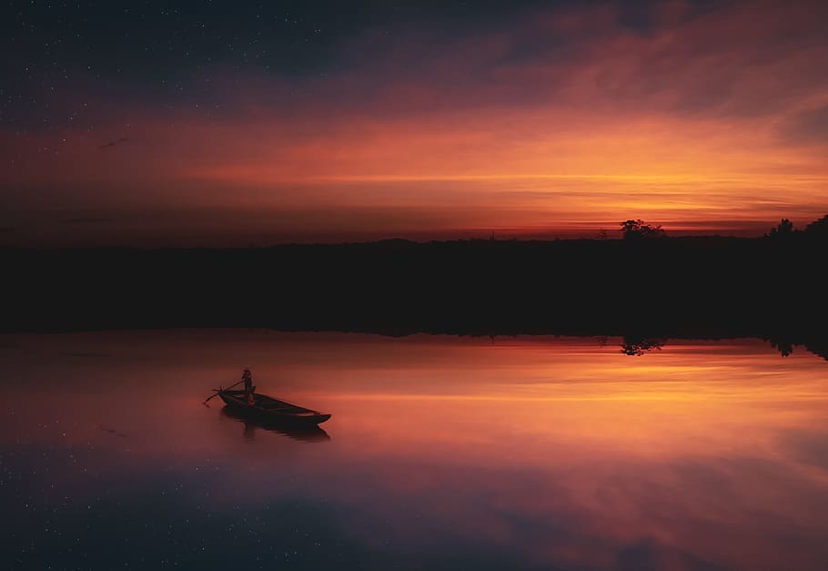 Silhouette of Boat on Body of Water, backlit, beach, clouds, dark HD wallpaper