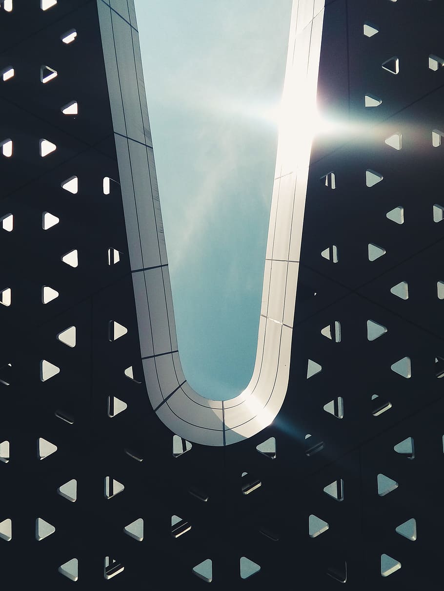 building, sky, sunlight, blue, architecture, modern design HD wallpaper