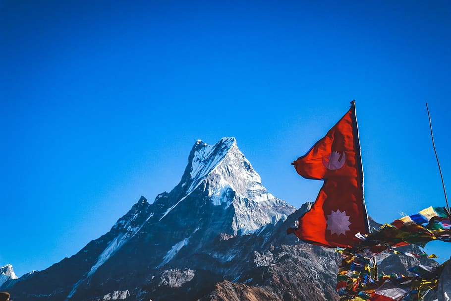 red flah near snow covered mountain during daytime, trek, mardi himal, HD wallpaper