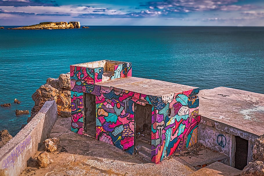 ruin, coast, graffiti, abandoned, architecture, water, ocean HD wallpaper