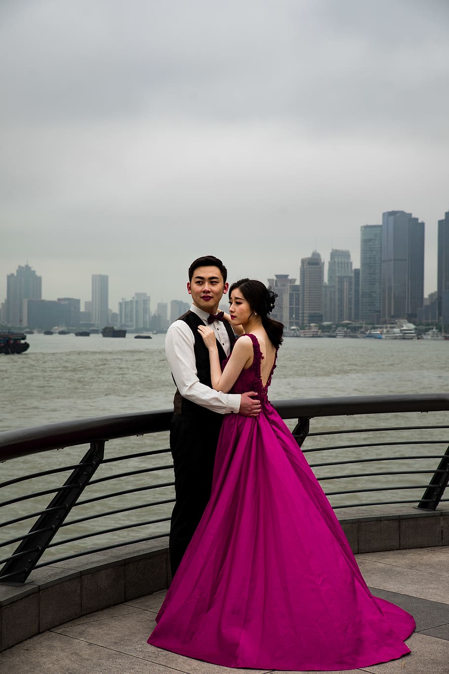 Man and Woman Standing Beside Fence, architecture, bay, bride HD wallpaper