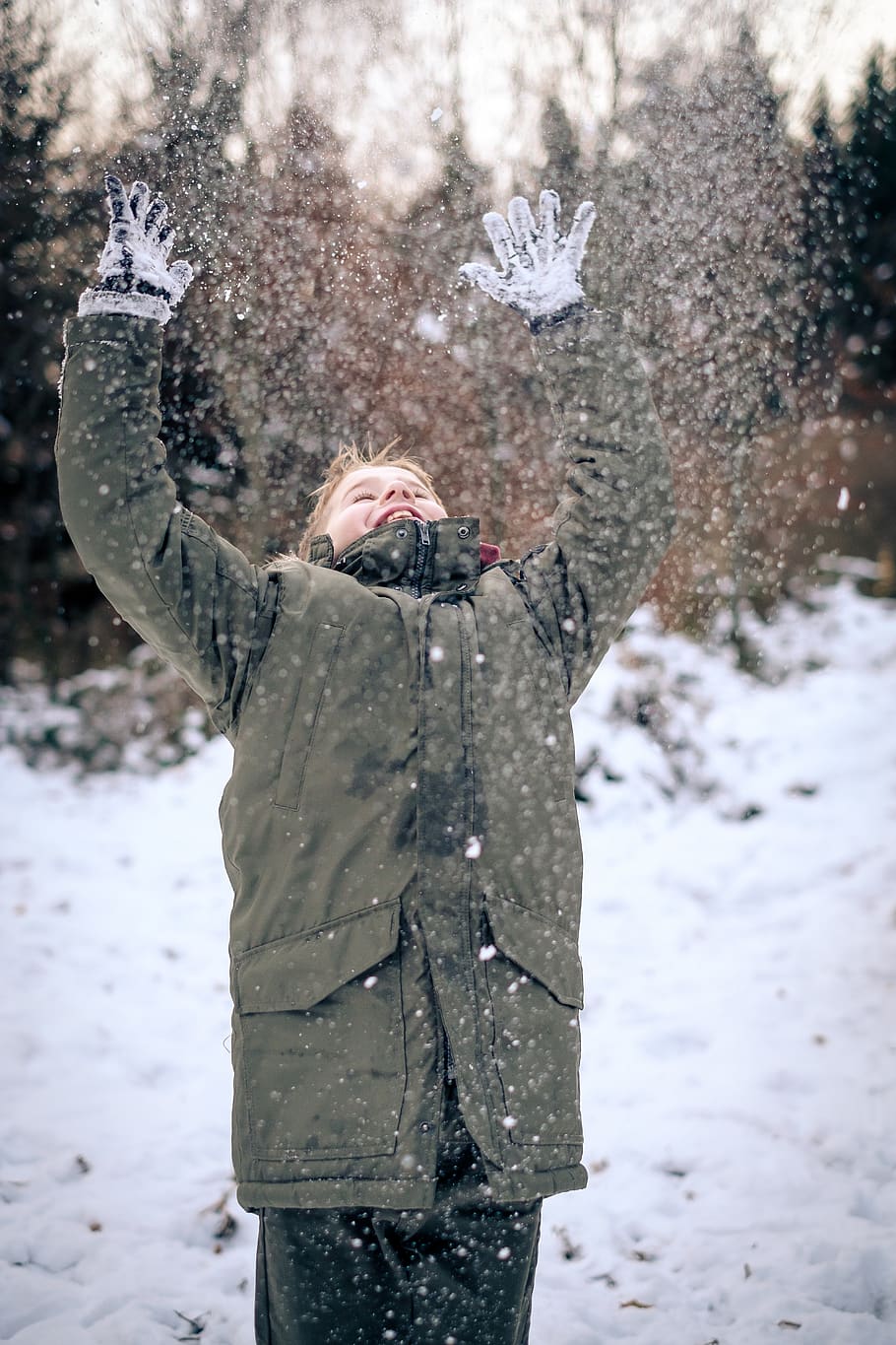 boy, winter, trees, forest, happy, snow, snowflakes, sunset HD wallpaper