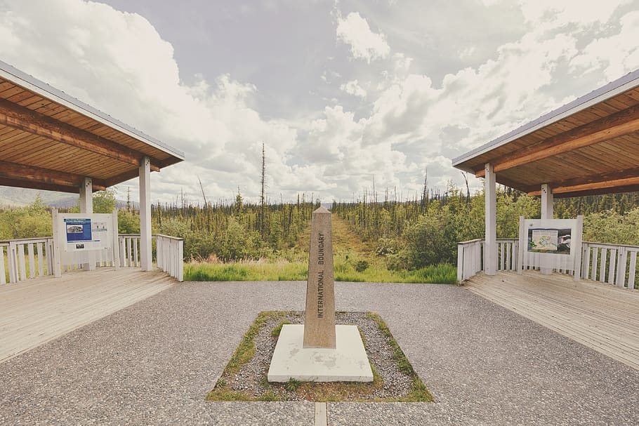 gray concrete post in between sheds, cloud - sky, architecture HD wallpaper