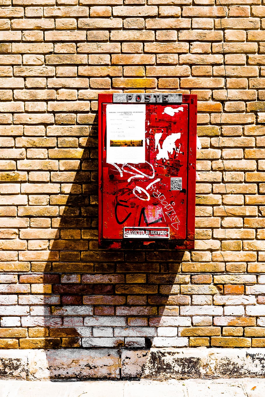 rectangular wall-mounted red metal case, brick, italy, venice, HD wallpaper