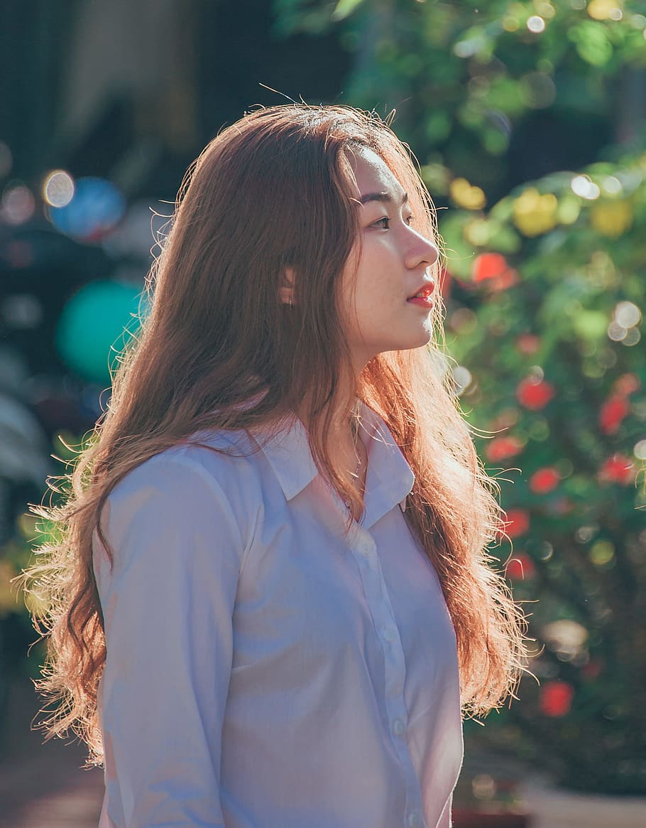 Woman in White Collared Button-up Long-sleeved Shirt, adorable HD wallpaper