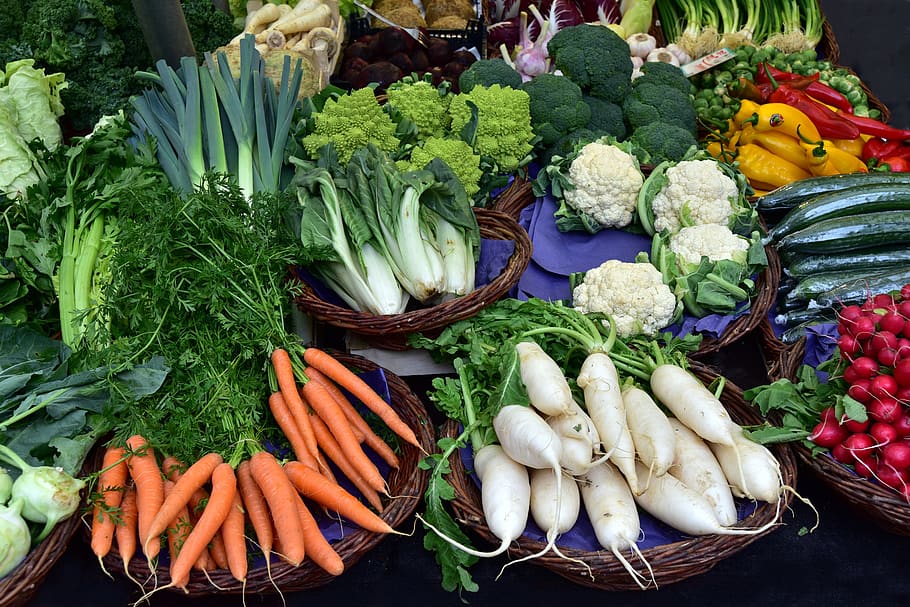 market, vegetables, market stall, carrots, radish, kohl, cauliflower