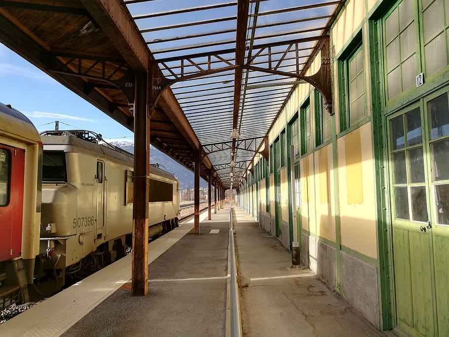transportation, vehicle, terminal, 1 avenue du puymorens, latour-de-carol HD wallpaper