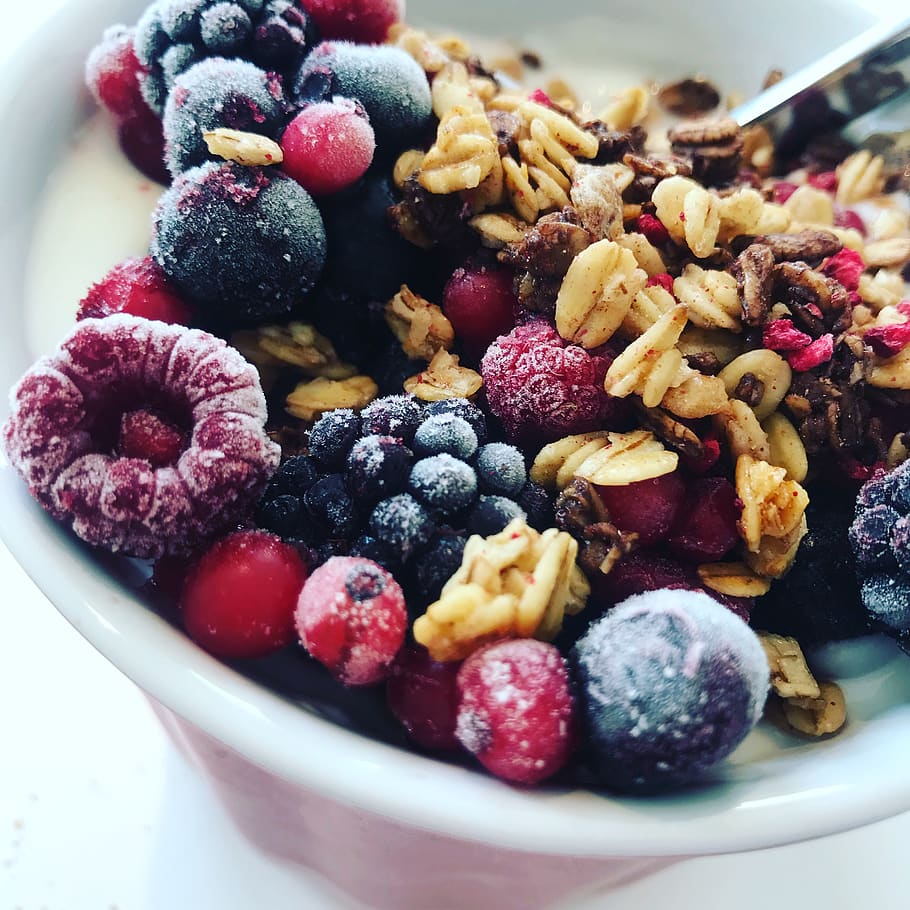 berry, breakfast, fruit, useful, meal, blueberries, bowl, raspberries HD wallpaper