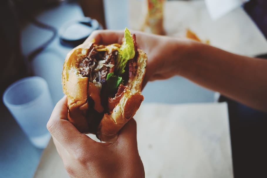 burger, food, human hand, food and drink, holding, human body part HD wallpaper