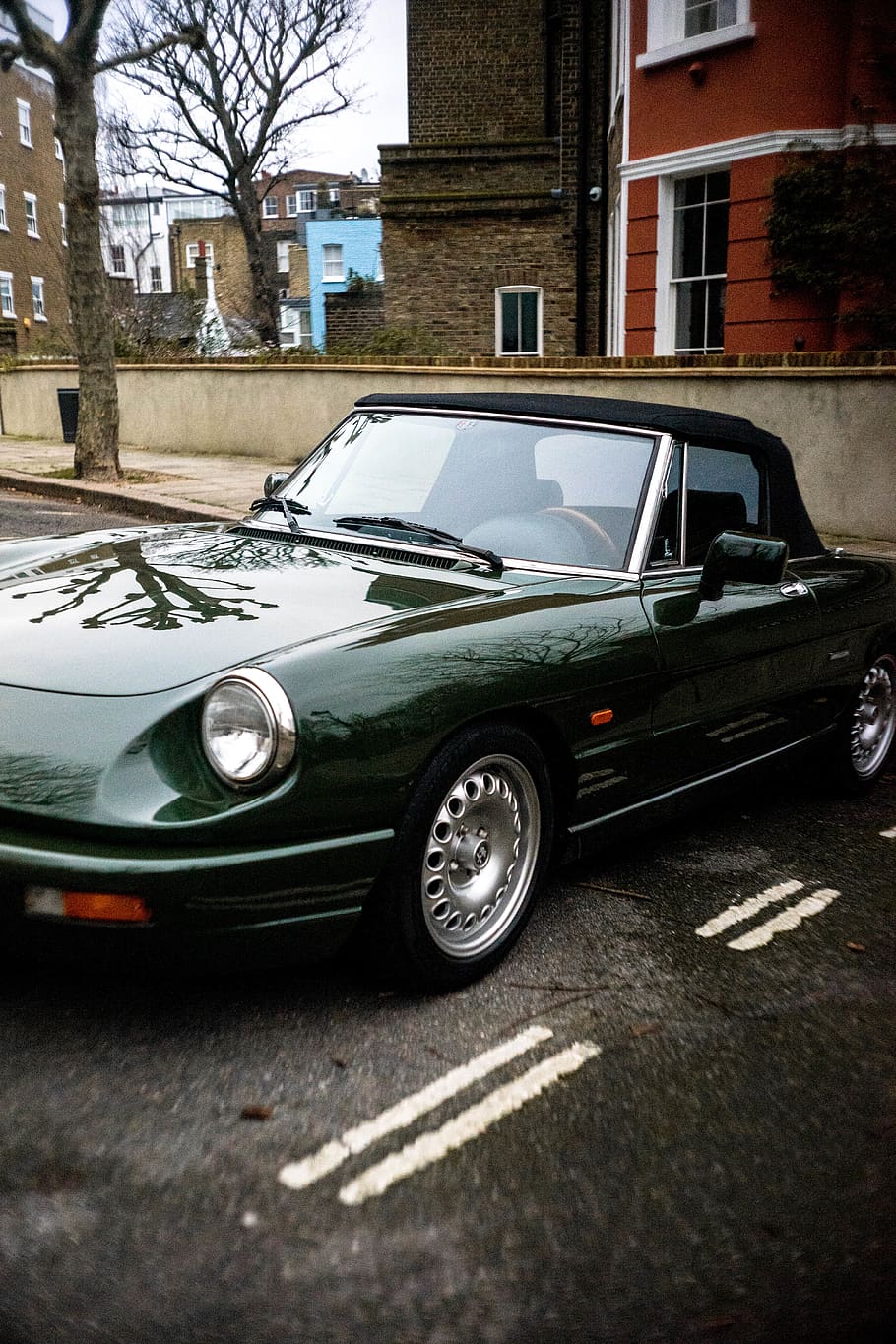 parked green convertible coupe, car, mode of transportation, motor vehicle HD wallpaper