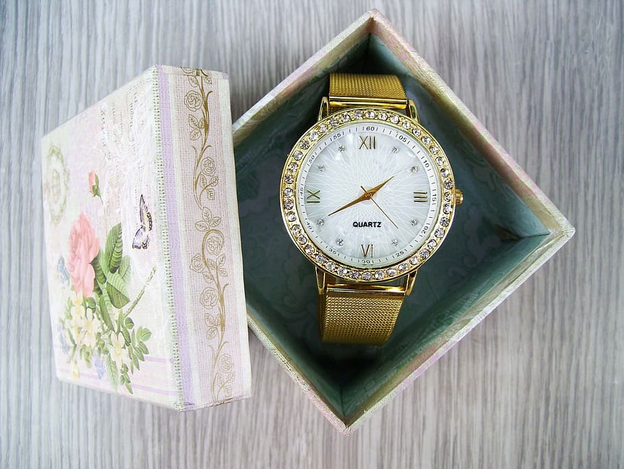 Gold-colored Analog Watch With Gold Band, dial, elapsed time, HD wallpaper