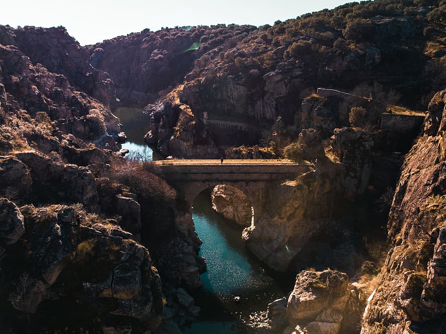gray concrete bridge during daytime, nature, mountain, outdoors HD wallpaper