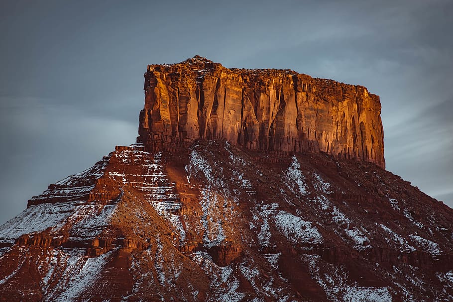 brown mountain, outdoors, nature, cliff, mesa, plateau, sunset HD wallpaper