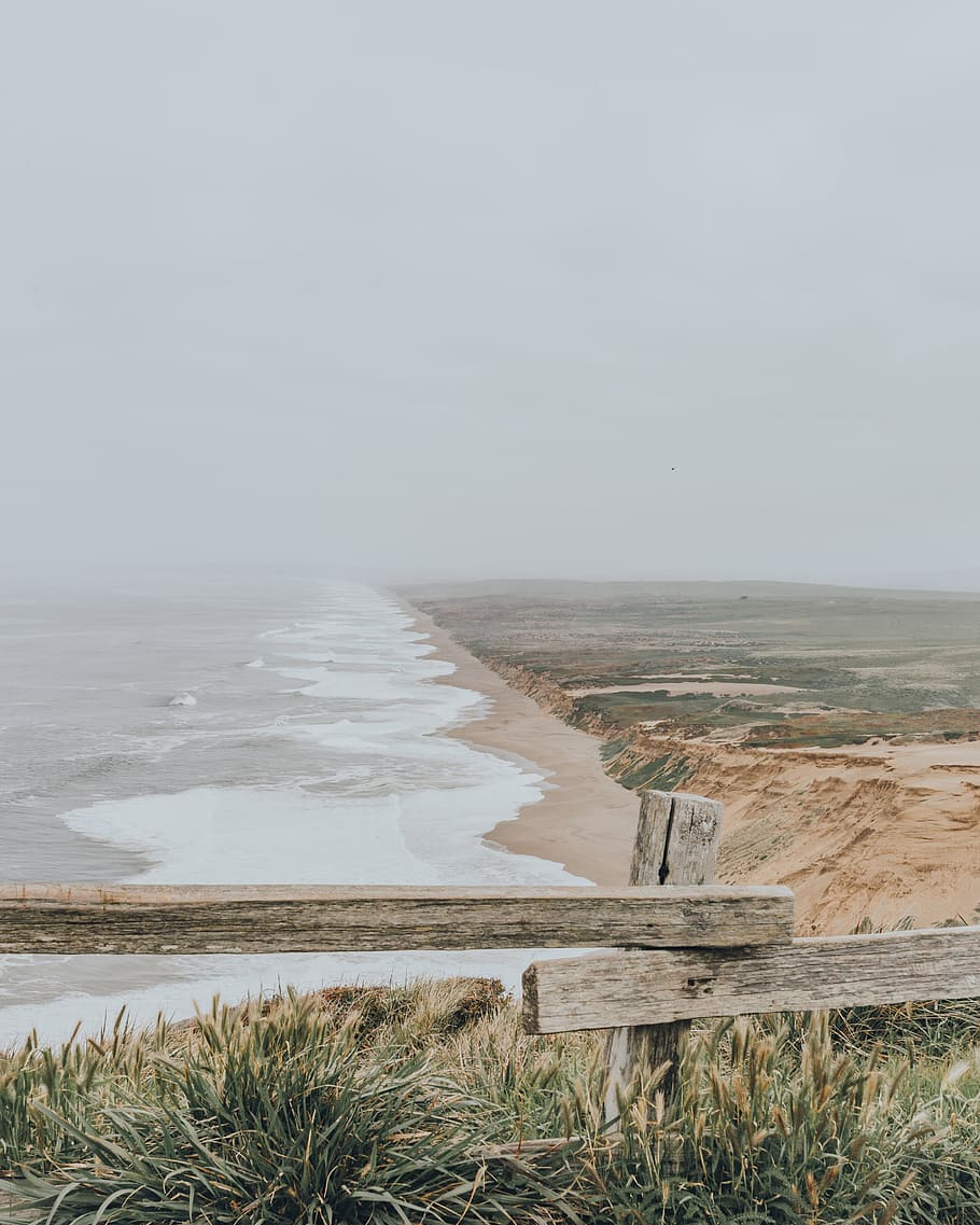 landscape photography of sea waves, fence, water, sand, green HD wallpaper