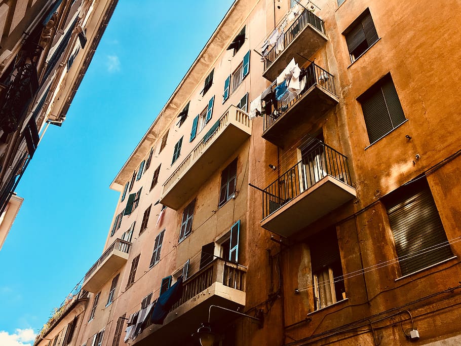clothes hanged at false balcony, home decor, high rise, town HD wallpaper