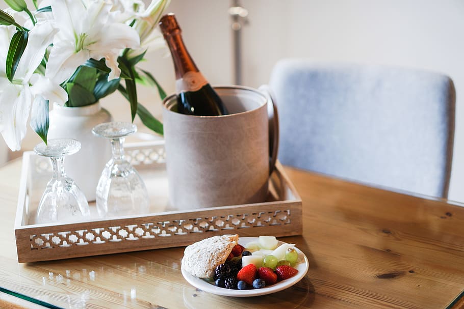 Wine Bottle in Bucket, champagne, hotel, table, food and drink HD wallpaper