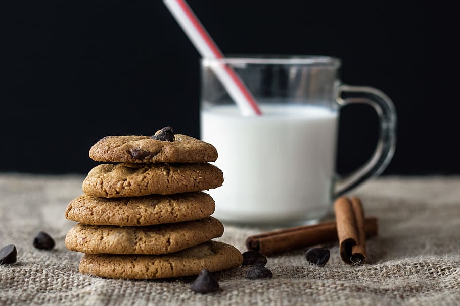 Milk and Cookies, food and Drink, biscuit, biscuits, refreshment, HD wallpaper