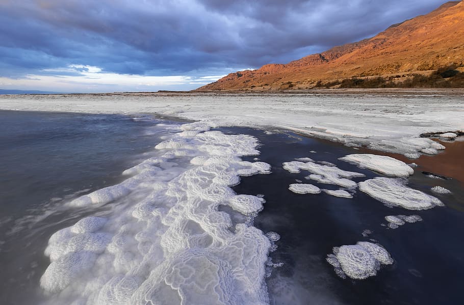 Body of Water With Bubbles Near Mountain, cloud formation, clouds HD wallpaper