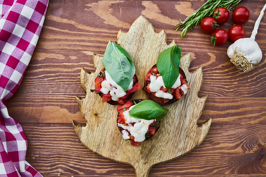 Three Tomato Dishes on Brown Wooden Chopping Board, cheese, cherry tomatoes, HD wallpaper