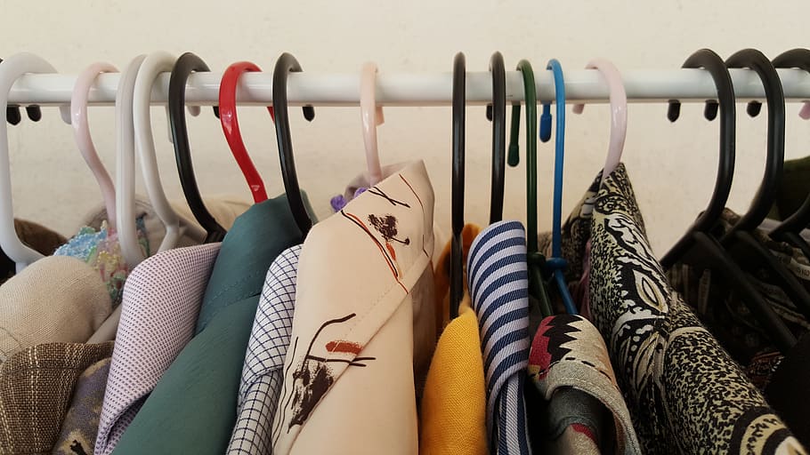 hanging, choice, variation, coathanger, in a row, clothing HD wallpaper