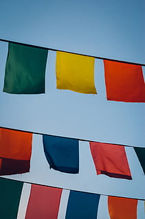 red, yellow, and orange flaglets, symbol, american flag, art HD wallpaper