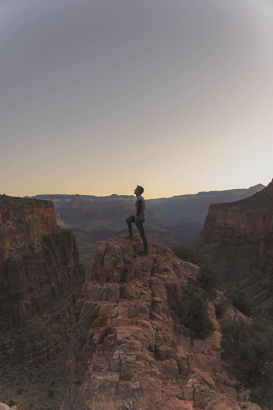 man standing on mountain cliff, rock, leisure activity, full length HD wallpaper
