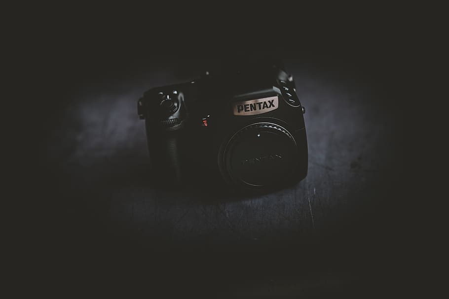black Pentax camera, electronics, digital camera, camera lens HD wallpaper