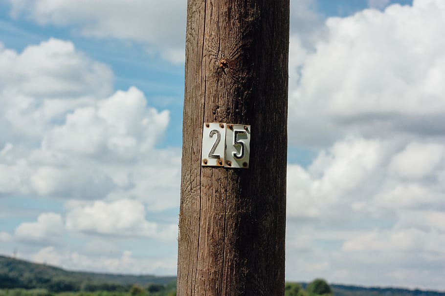 White Metal 25-embossed Signage on Post, clouds, daylight, landscape HD wallpaper