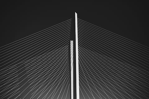 white and gray grid wallpaper, bridge, cable, black and white HD wallpaper