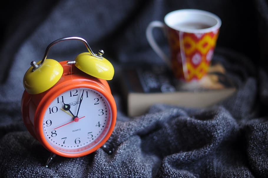 alarm clock, blur, close-up, cup, focus, gold, hours, indoors HD wallpaper