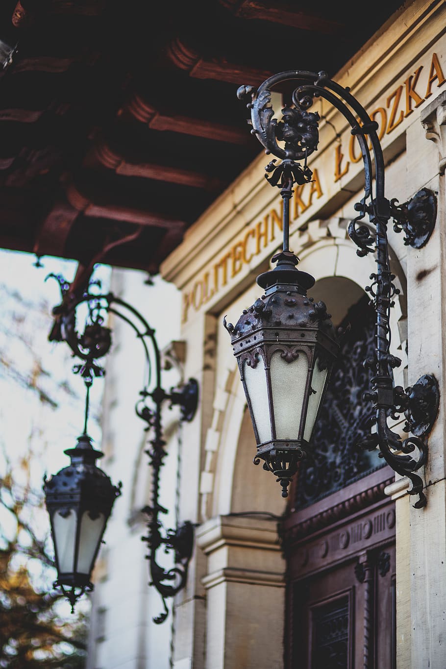 Old lamp, ancient, architecture, art, building, church, city HD wallpaper