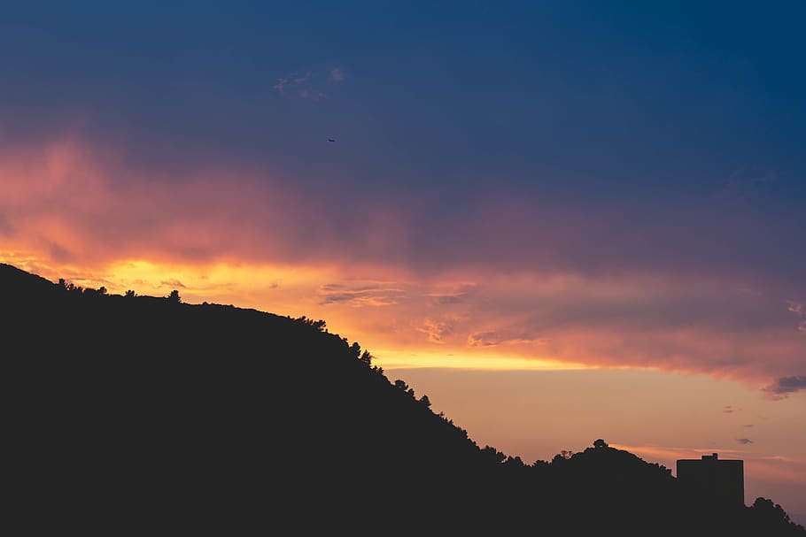 mountain during golden hour, dawn, sky, sunset, france, marseille HD wallpaper