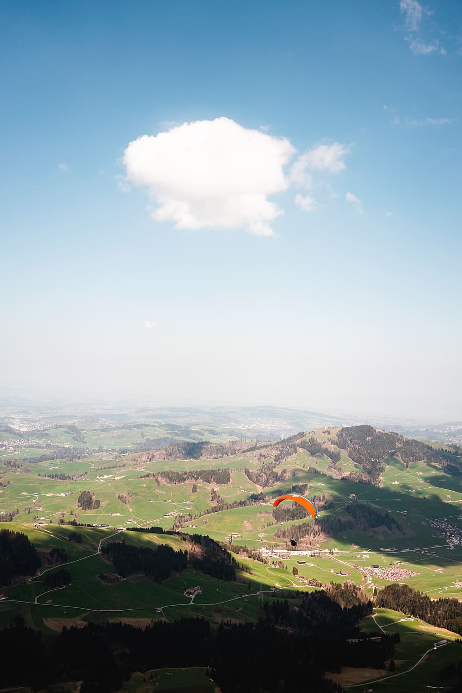 red parachute above green fields, leisure activities, adventure HD wallpaper
