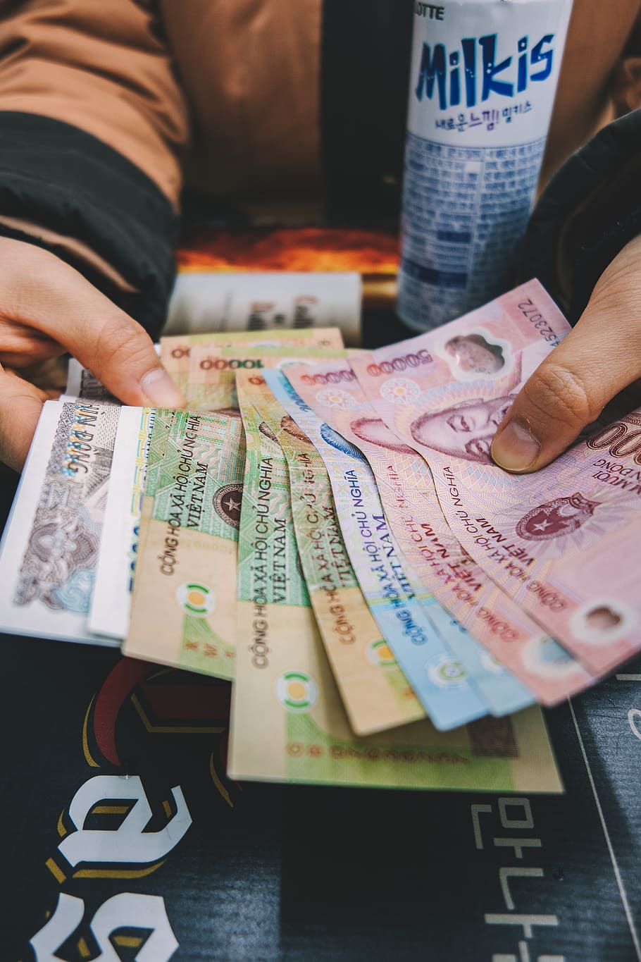 person holding assorted-amounts banknotes, money, human, 254 noksapyeong-daero