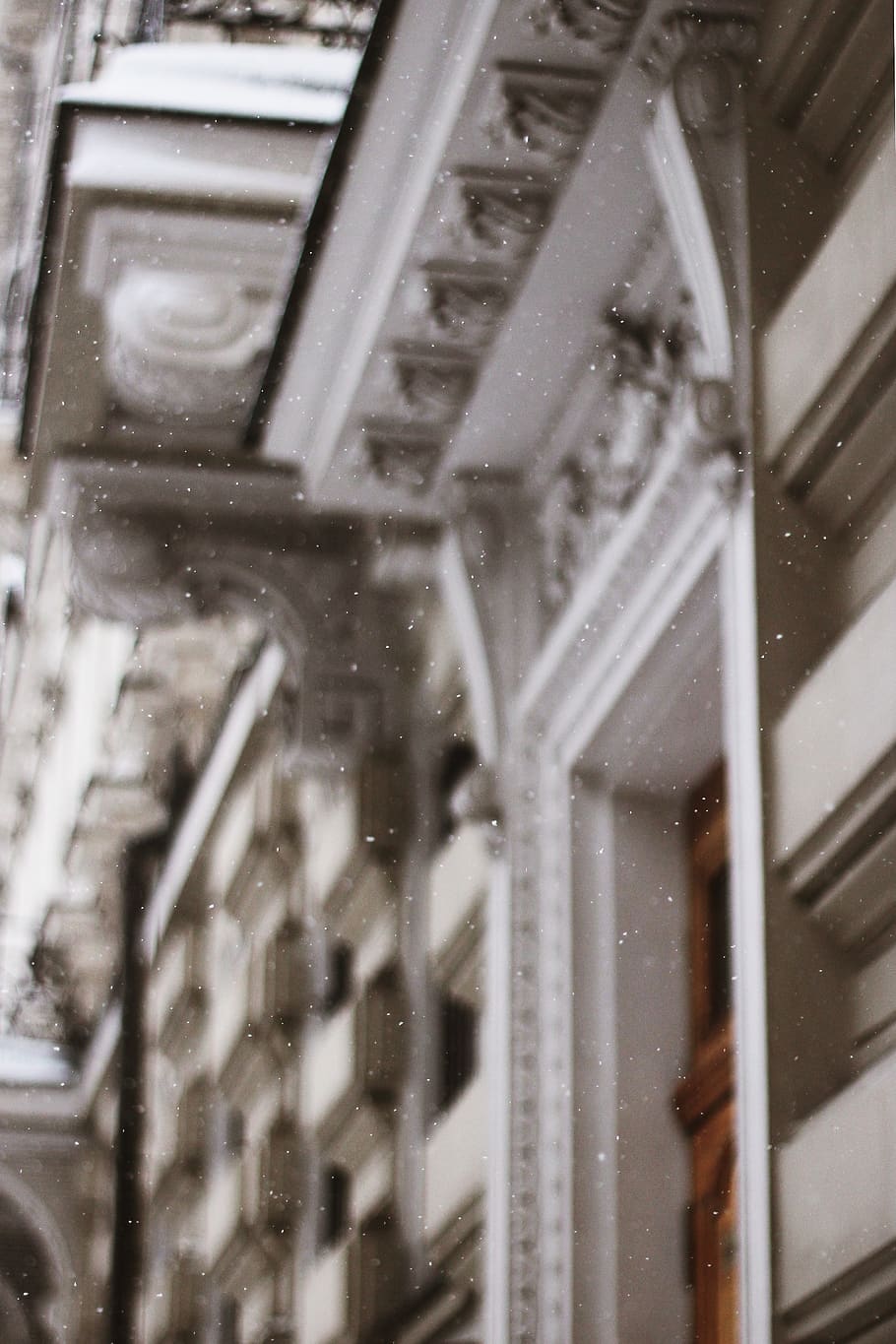 White Wooden Door, architectural design, architecture, blur, building HD wallpaper