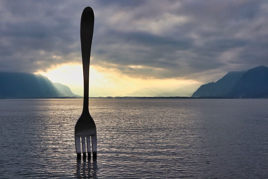 fork, sculpture, vevey, the fork, lake, art, abstract, mood, HD wallpaper