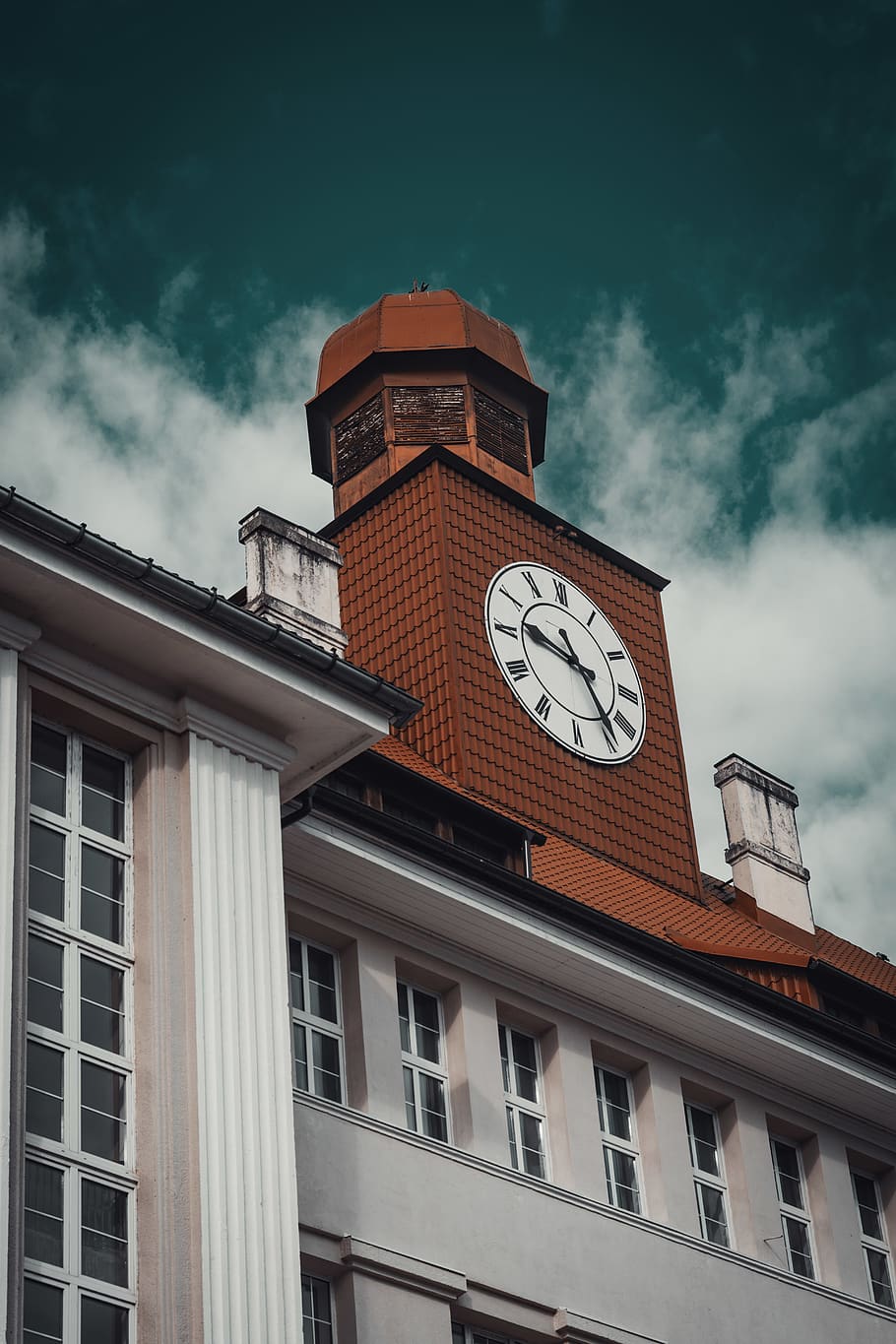 White And Brown Building , architecture, clock tower, perspective HD wallpaper