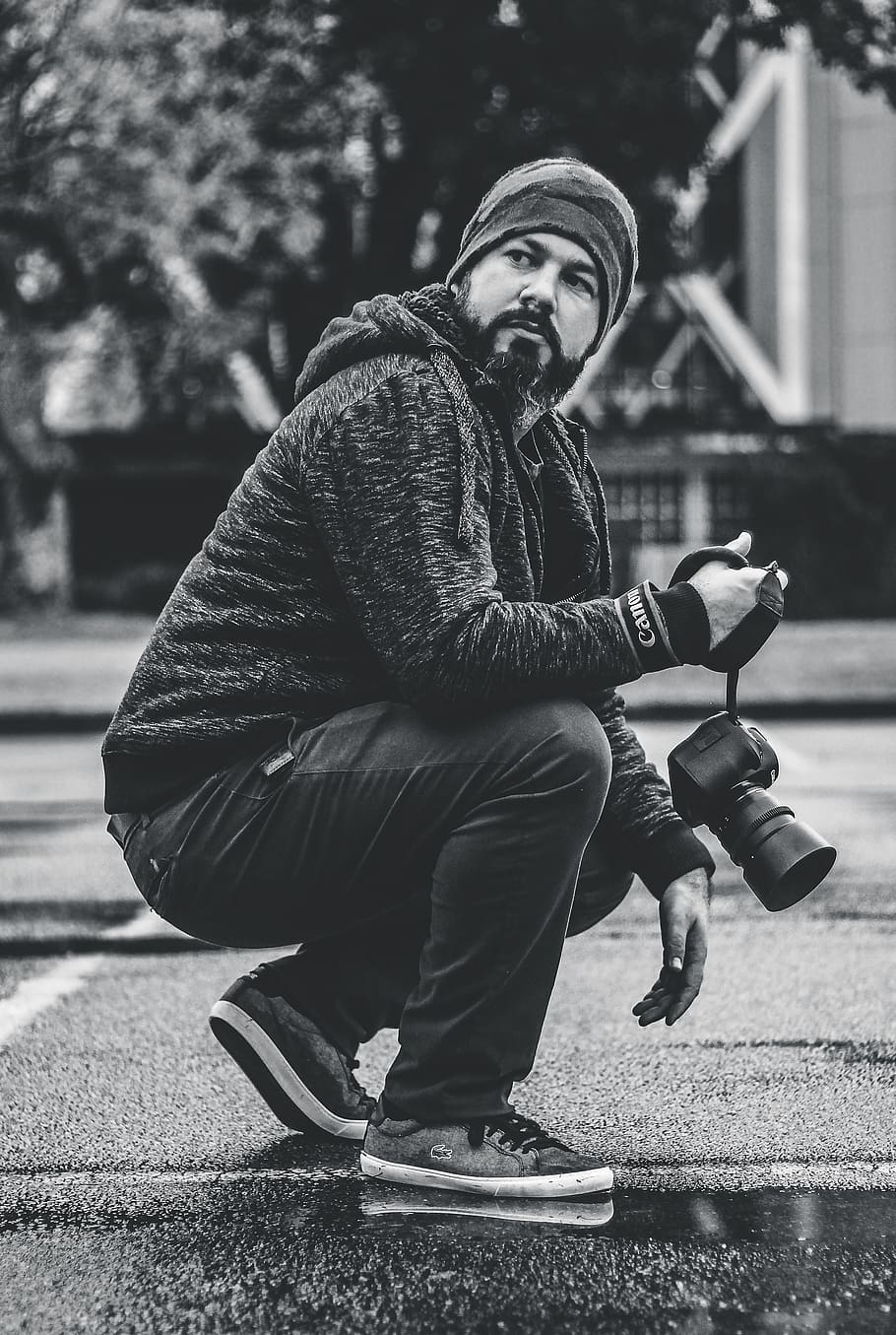 Man Holding Dslr Camera, black and white, black-and-white, outfit HD wallpaper