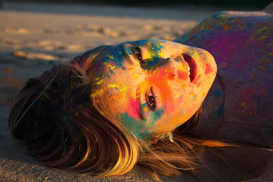 body painting, sunset, beach, girl, colors, face, first floor, HD wallpaper