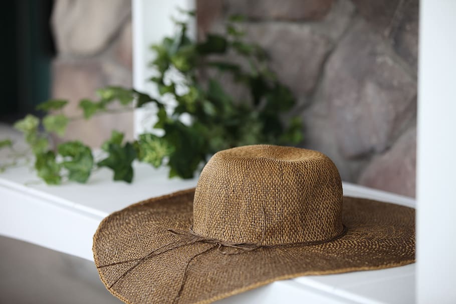 brown sun hat, no people, close-up, clothing, focus on foreground HD wallpaper