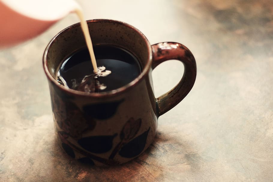 coffee, coffee cup, mug, beverage, drink, pour, pouring, pouring coffee HD wallpaper
