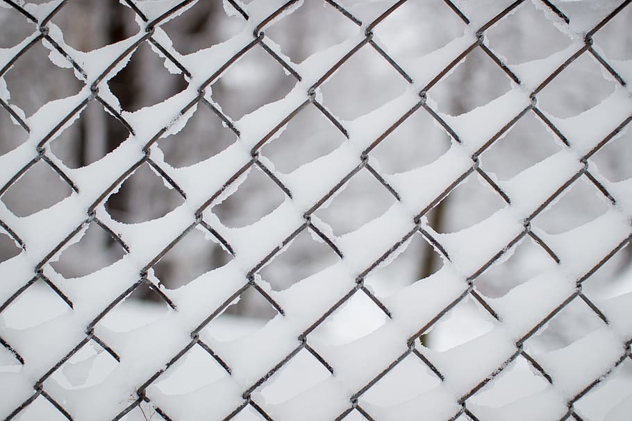 white, fence, snow, snowstorm, chain link, windswept, heavy, HD wallpaper