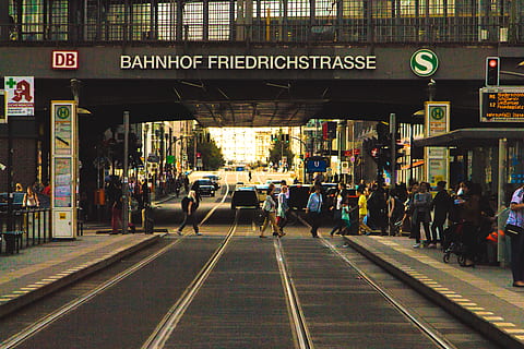 train, station, train station, berlin, bahn, bahnhof, friedrichstrasse HD wallpaper