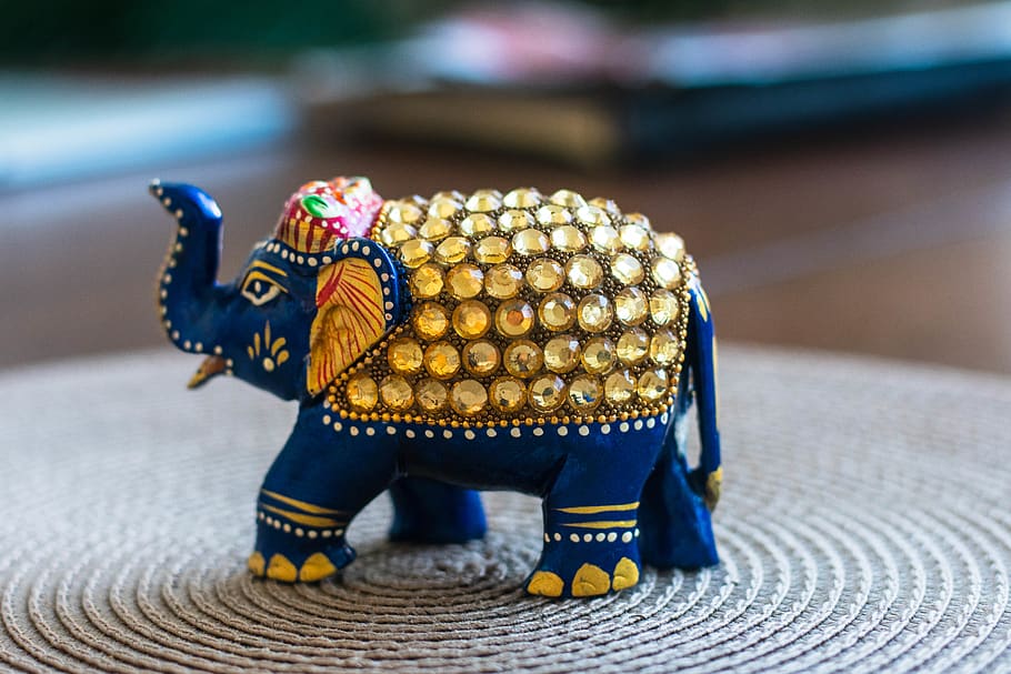 blue elephant figurine, representation, human representation HD wallpaper