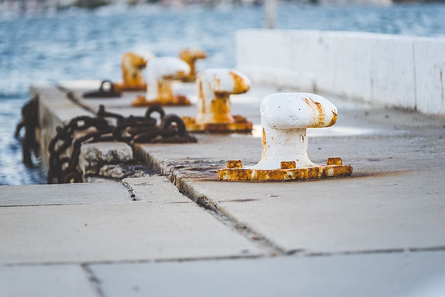 sea, pier, dock, ocean, blue, france, water, selective focus HD wallpaper