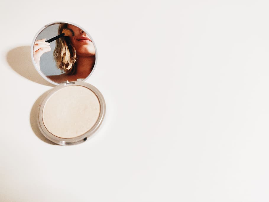 Compact Powder On White Surface, make up, make-up, mirror, reflection HD wallpaper