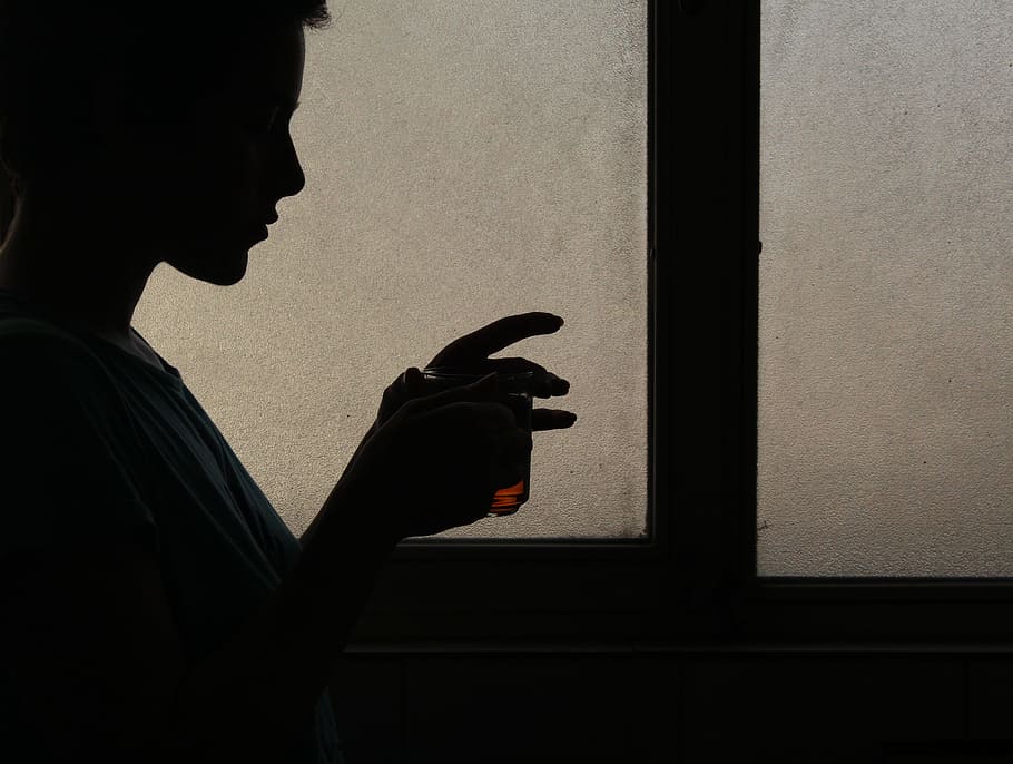 person holding cup, hand, drink, window, moody, art, artful, silhouette HD wallpaper