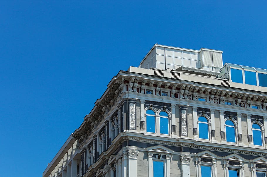 building, architecture, sky, blue, whie, grey, windows, roof HD wallpaper