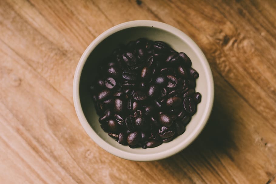 beans, koffie, coffee, food and drink, table, wood - material HD wallpaper